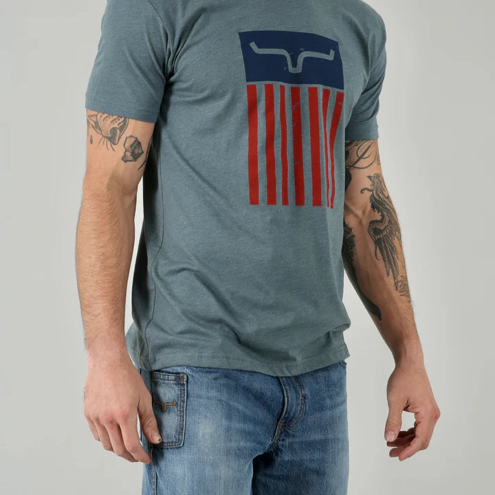 cody-trucker-navy-tee-mens-2_720x_295a5154-2c5c-42a8-9f34-38bf1e8c7225.webp